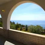 Thomas Torre Vado San Gregorio 度假居